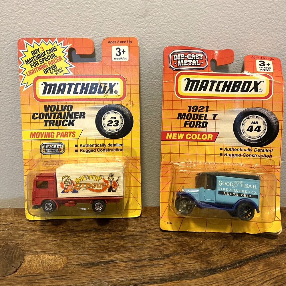 Vintage 90s Matchbox Volvo Truck #723 Circus & 1921 Model T Ford #1744 Sealed